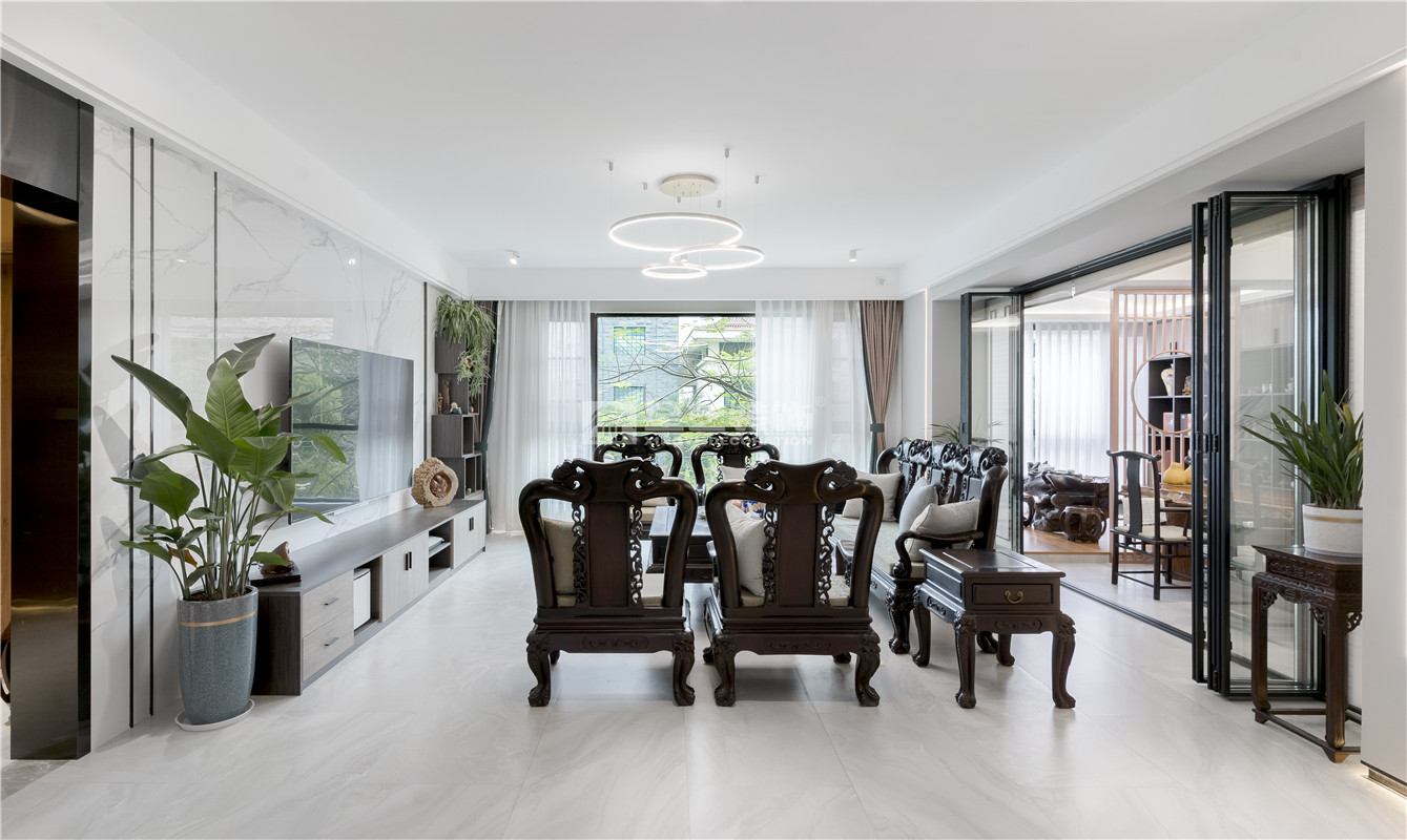 國賓壹號(hào)246平完工實(shí)景